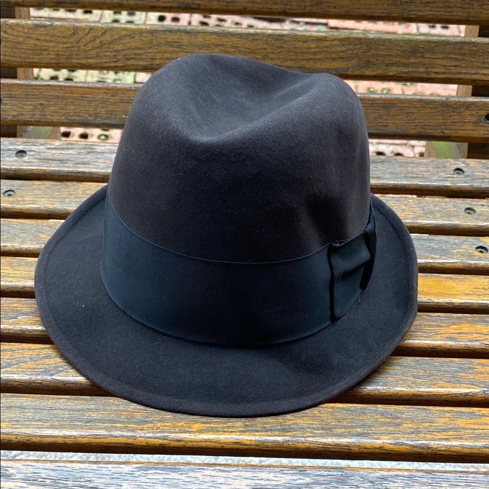 Dobbs New York Classic Brown Fedora Hat 7 1/4” felt cap Filene’s Men’s Store